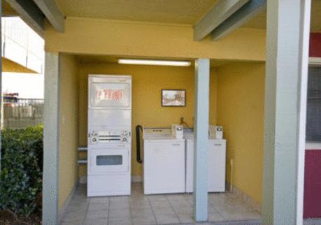 Oasis Inn Sacramento- Elk Grove ภายนอก รูปภาพ